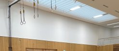 Bei nahezu 100 Teilnehmenden war die Turnhalle der Graf-Stauffenberg-Wirtschaftsschule in Bamberg gut gefüllt.