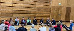 Das Team von FAF Kids instruierte die Lehrkräfte.