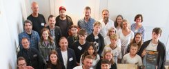 Gruppenfoto bei der Preisverleihung des SMV-Film-Wettbewerbs der Mittel- und Förderschulen „An unserer Schule spukt es